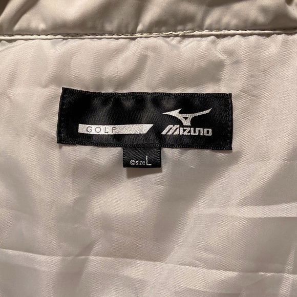 Light Gray Mizuno Golf Coat - Picture 3 of 3